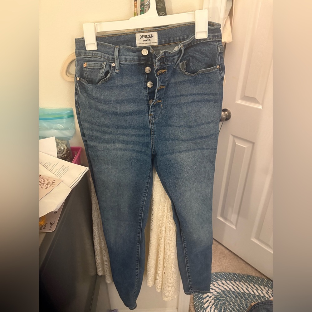 Denizen from Levi's High-Rise Button-Fly Jeans in Medium Blue Wash